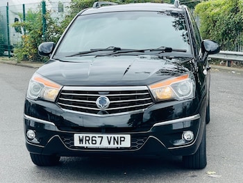 Used Ssangyong Turismo 2018 for sale - 75622811: Photo