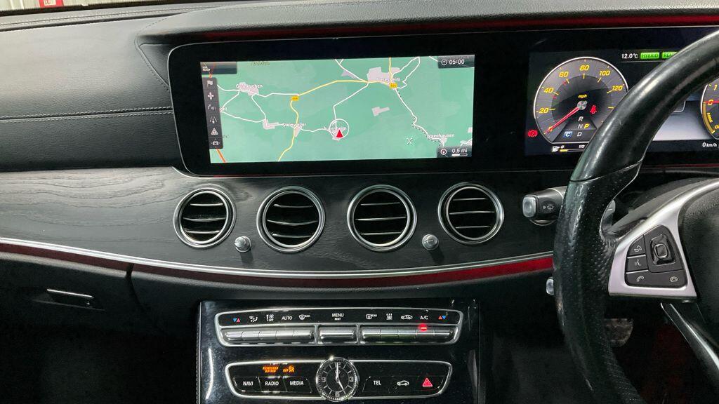 Used Mercedes-Benz E Class 2017 for sale - 77345189: Photo 11