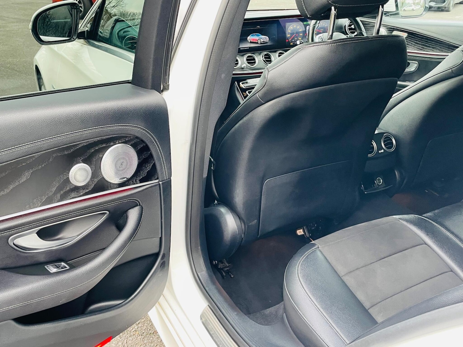 Used Mercedes-Benz E Class 2017 for sale - 77345189: Photo 19