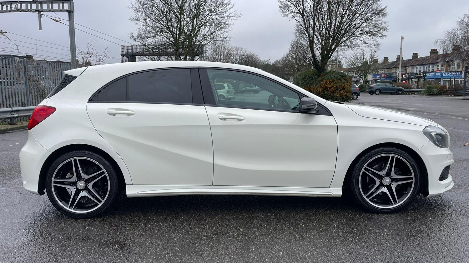 Used Mercedes-Benz A-Class 2015 for sale - 77478887: Photo 14