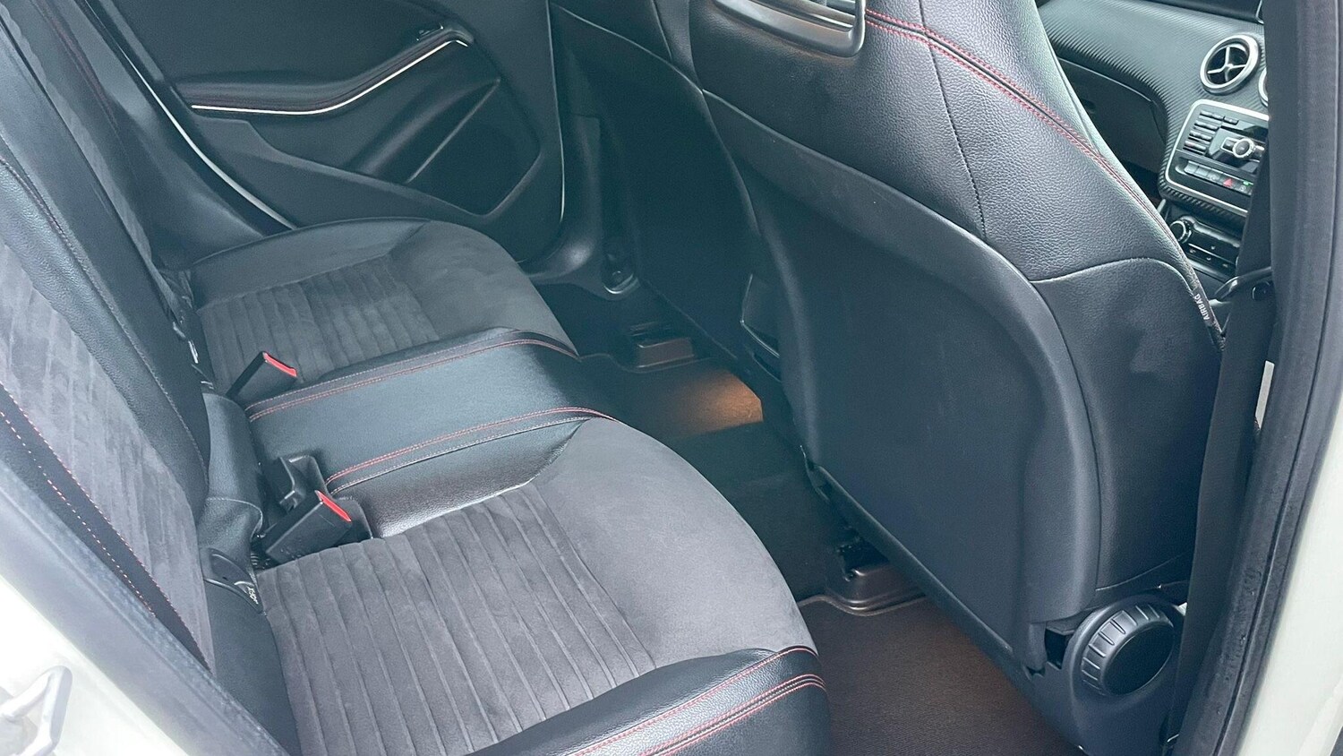 Used Mercedes-Benz A-Class 2015 for sale - 77478887: Photo 17