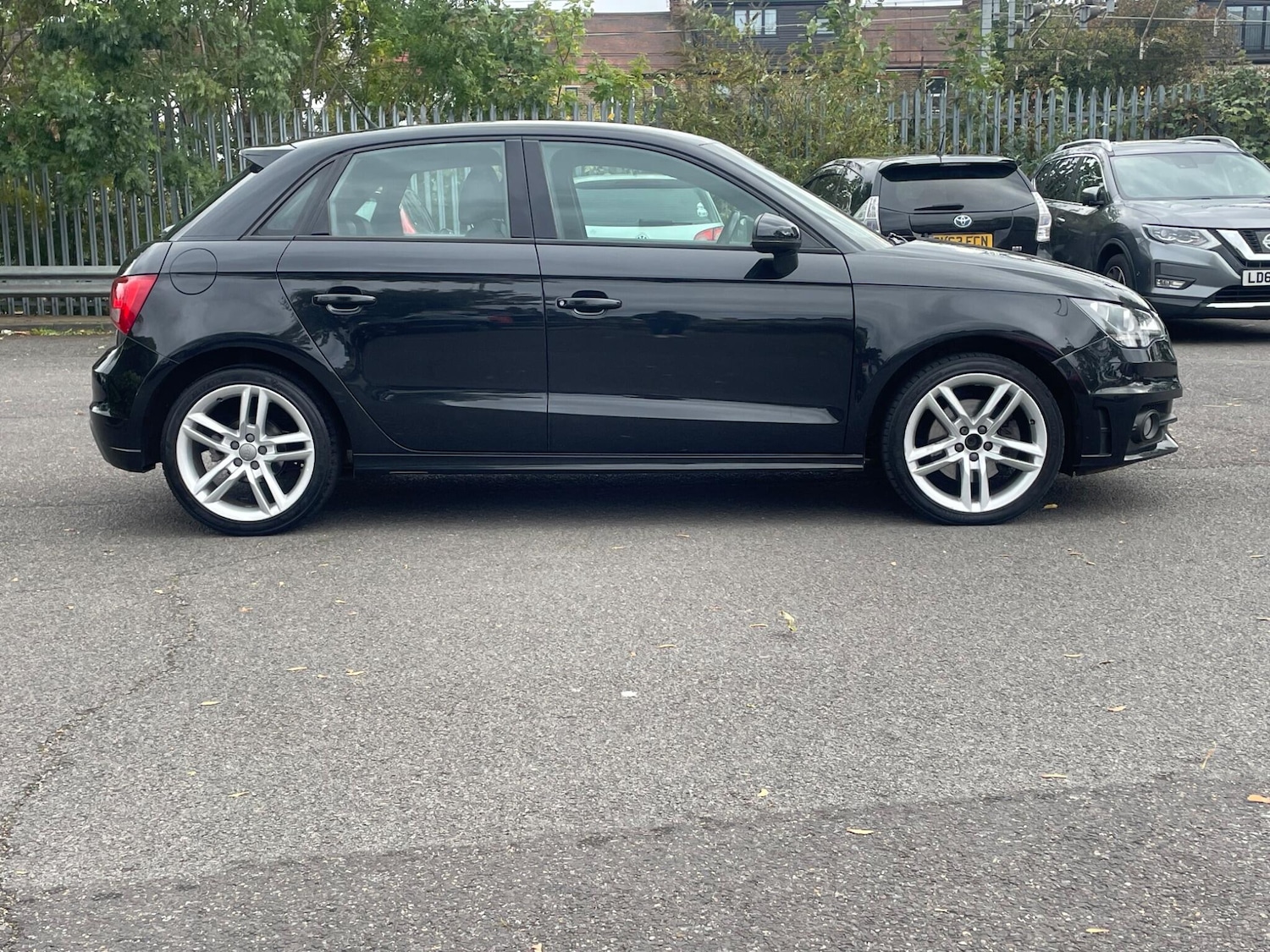 Used Audi A1 2013 for sale - 76174645: Photo 11