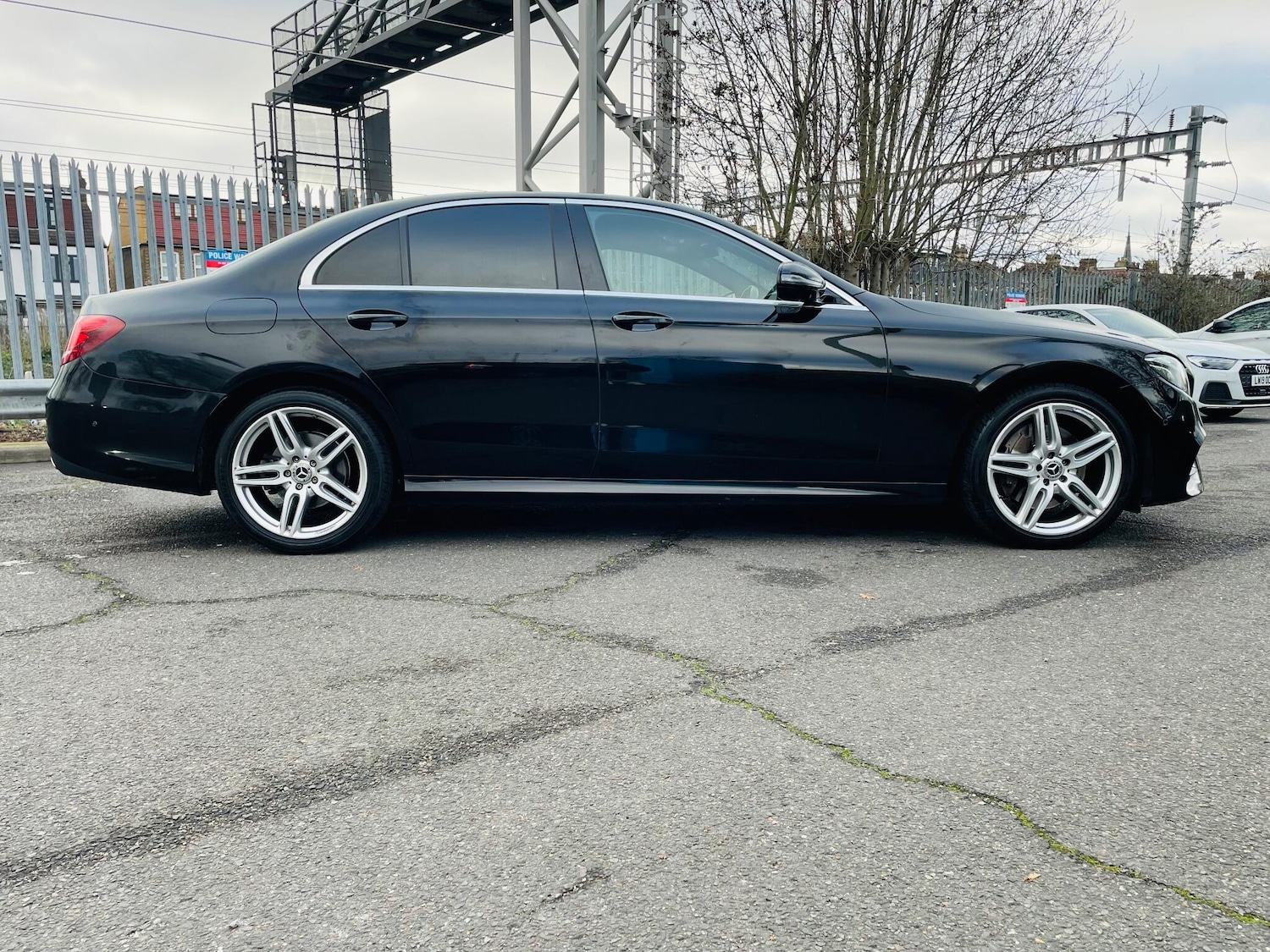 Used Mercedes-Benz E Class 2019 for sale - 77155938: Photo 11