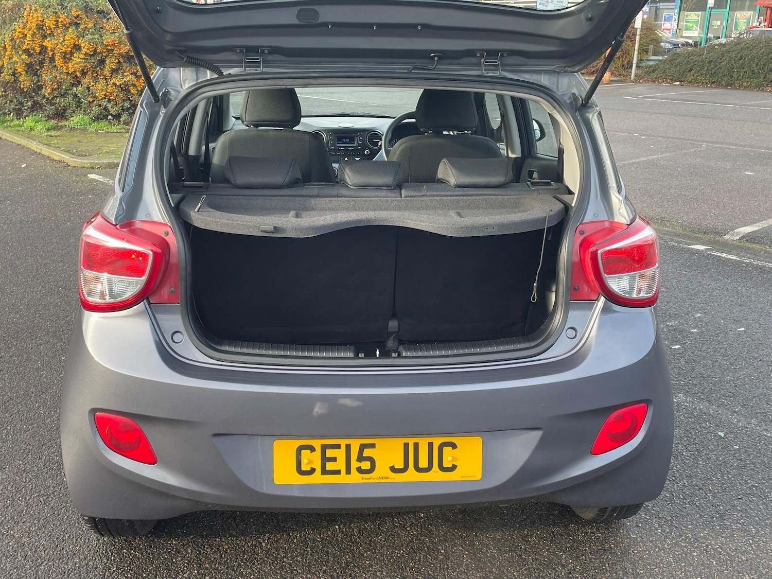 Used Hyundai i10 2015 for sale - 77040129: Photo 18