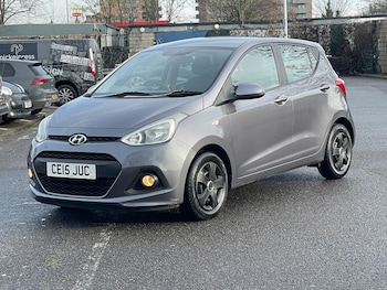 Used Hyundai i10 2015 for sale - 77040129: Photo