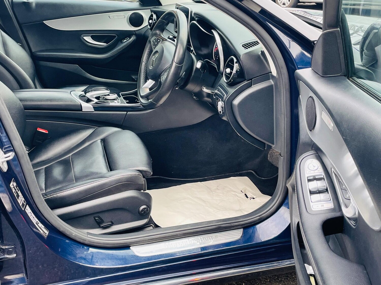 Used Mercedes-Benz C Class 2016 for sale - 77155463: Photo 11