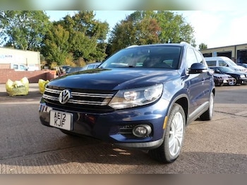 Volkswagen - Tiguan