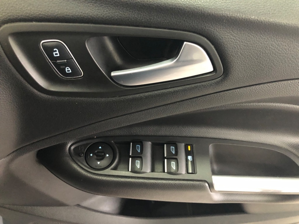 Used Ford Kuga 2019 for sale - 77836236: Photo 26