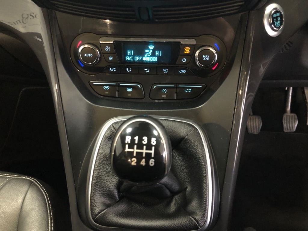 Used Ford Kuga 2016 for sale - 77296957: Photo 15