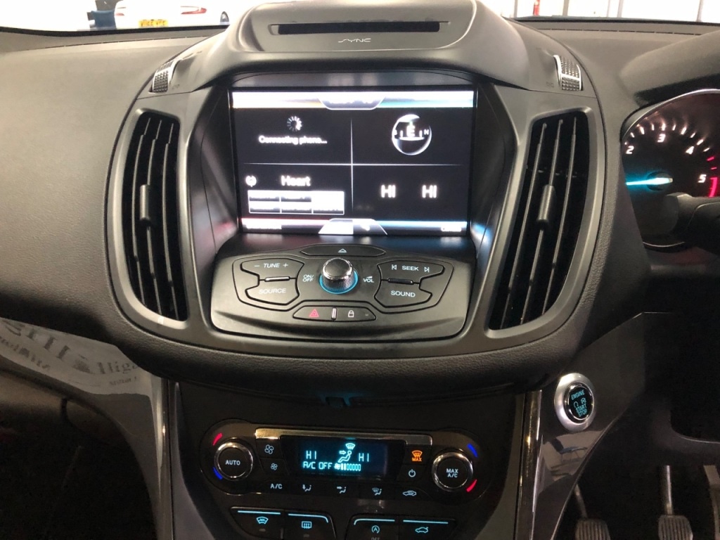 Used Ford Kuga 2016 for sale - 77296957: Photo 16