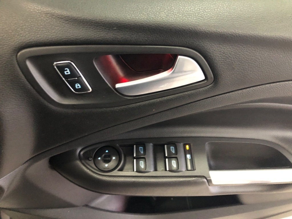 Used Ford Kuga 2016 for sale - 77296957: Photo 21