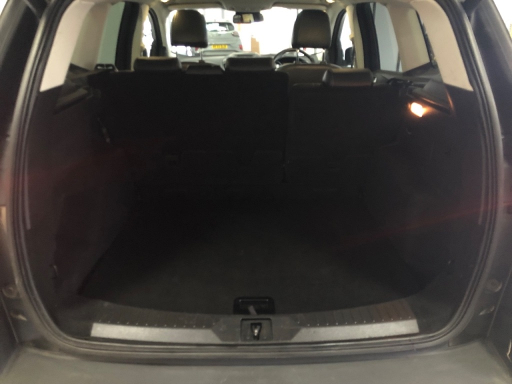 Used Ford Kuga 2016 for sale - 77296957: Photo 8