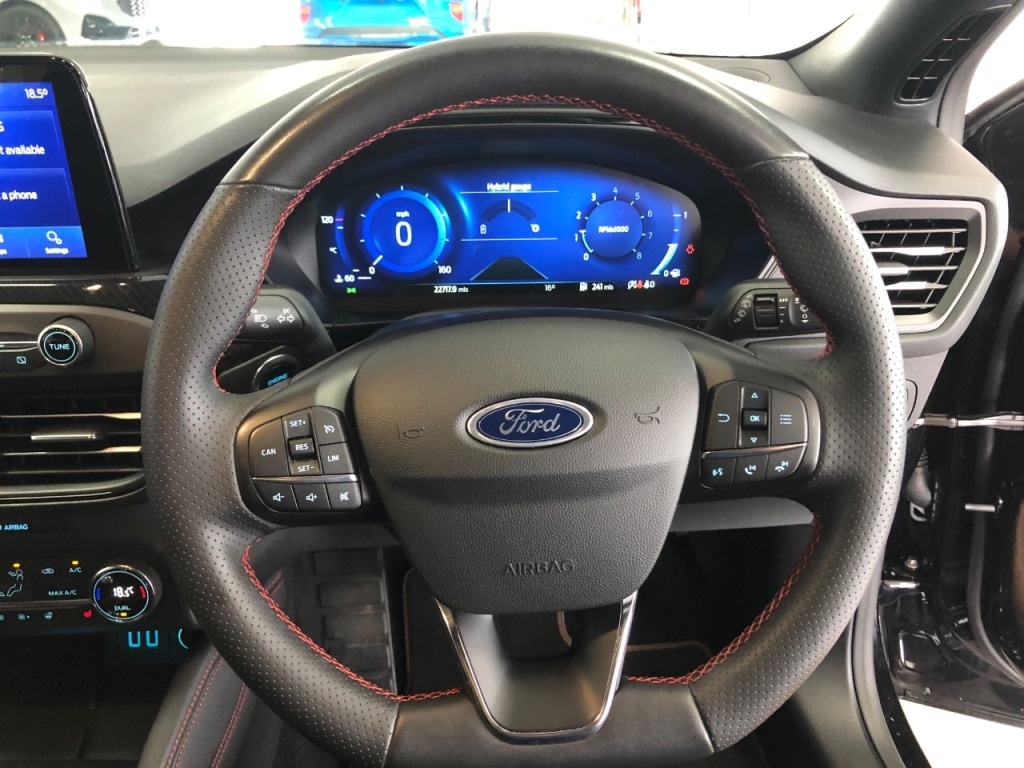 Used Ford Focus 2022 for sale - 77075254: Photo 13