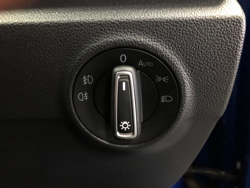 Used Volkswagen T-Roc 2019 for sale - 77075256: Photo 16