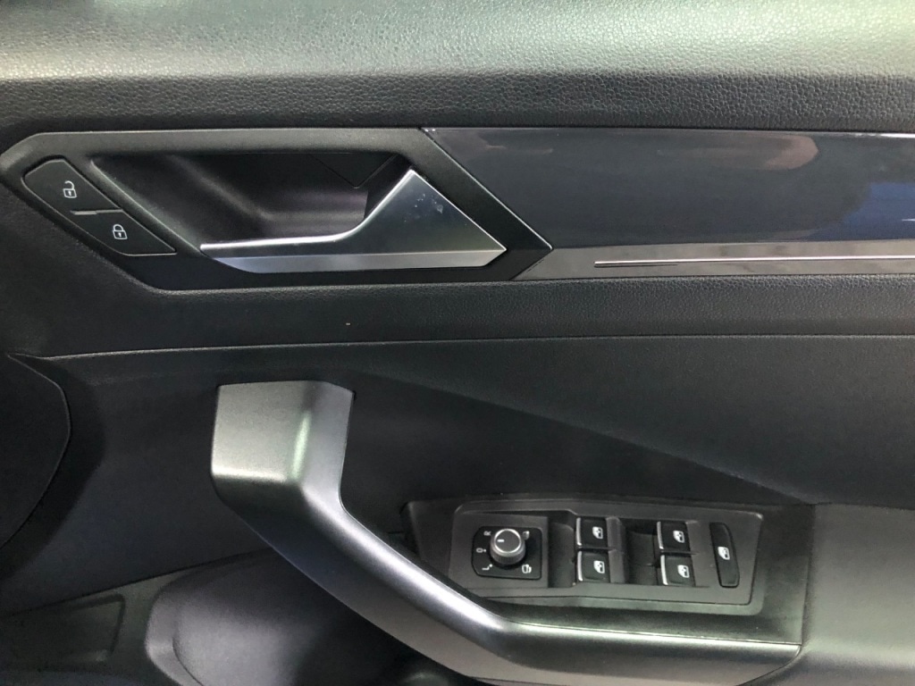 Used Volkswagen T-Roc 2019 for sale - 77075256: Photo 17