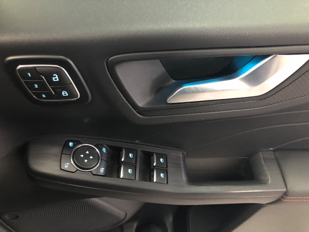 Used Ford Kuga 2025 for sale - 77200650: Photo 23