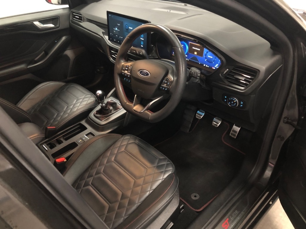 Used Ford Focus 2022 for sale - 77075258: Photo 12