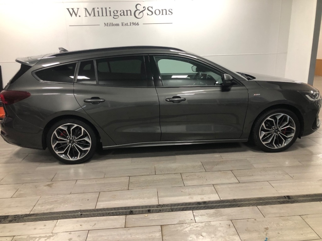 Used Ford Focus 2022 for sale - 77075258: Photo 3