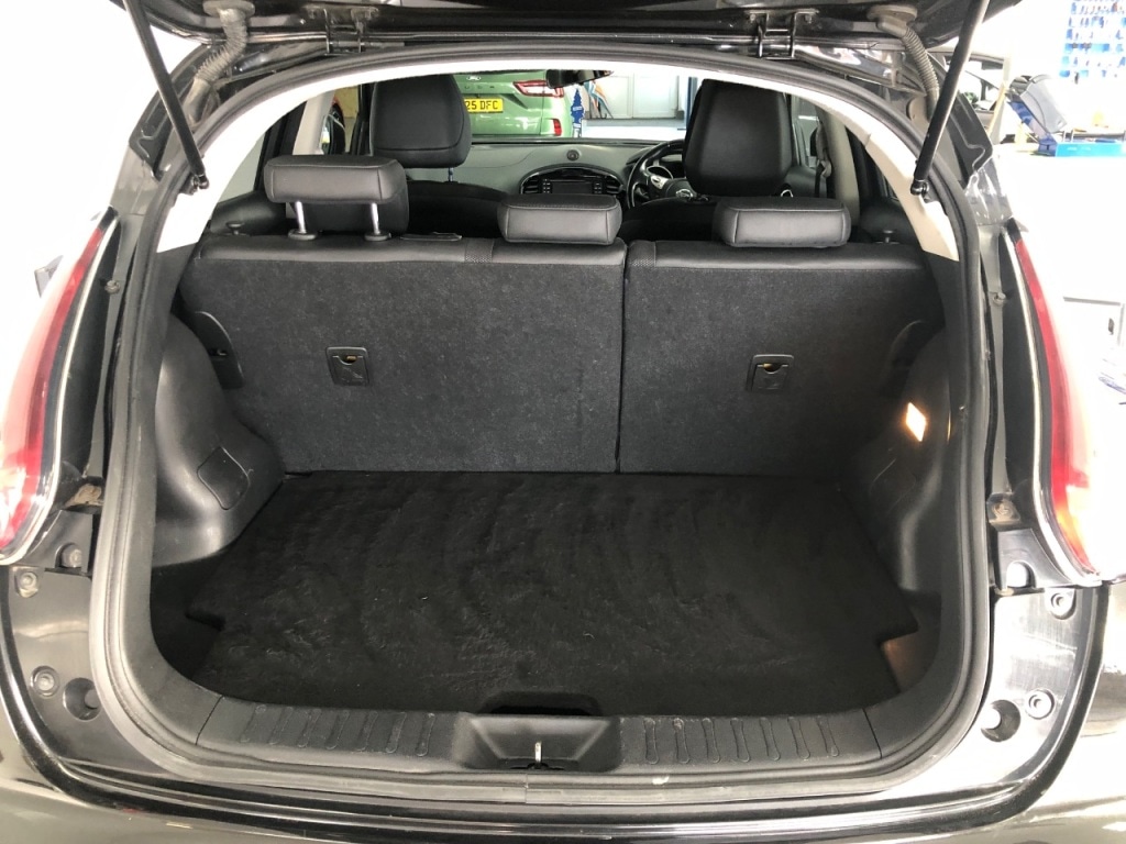 Used Nissan Juke 2018 for sale - 77607979: Photo 8