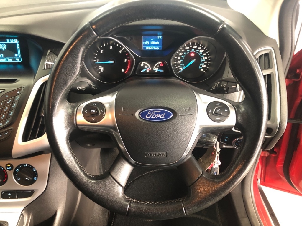 Used Ford Focus 2014 for sale - 77460071: Photo 16