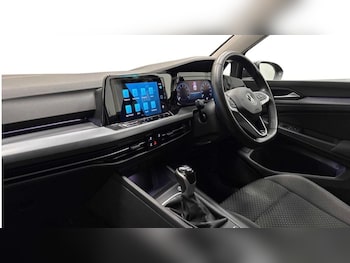 Used Volkswagen Golf 2021 for sale - 78681800: Photo
