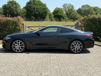 Used BMW 8 Series 2019 for sale - 77614609: Photo