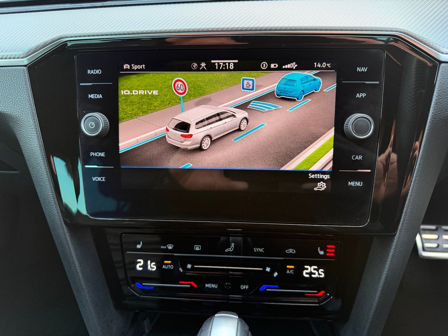 Used Volkswagen Passat 2021 for sale - 77799902: Photo 27