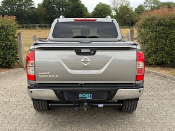 Used Nissan Navara 2016 for sale - 79281419: Photo