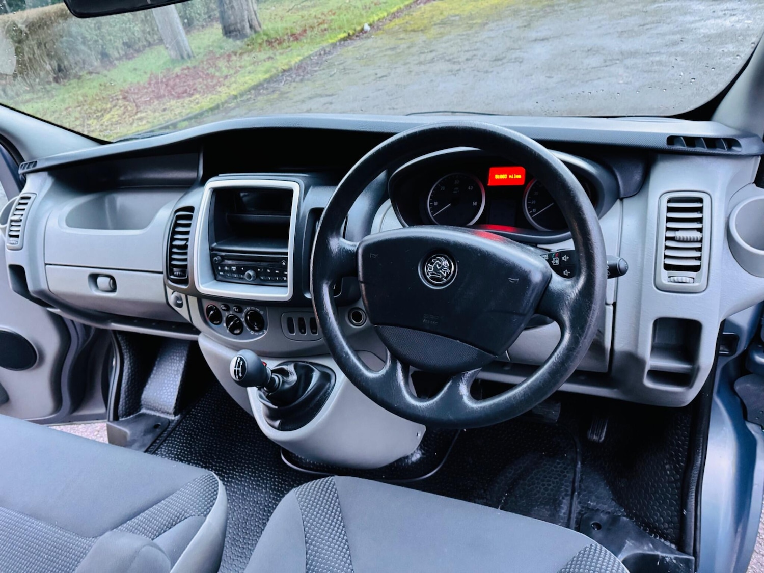 Used Vauxhall Vivaro for sale - 77215861: Photo 12