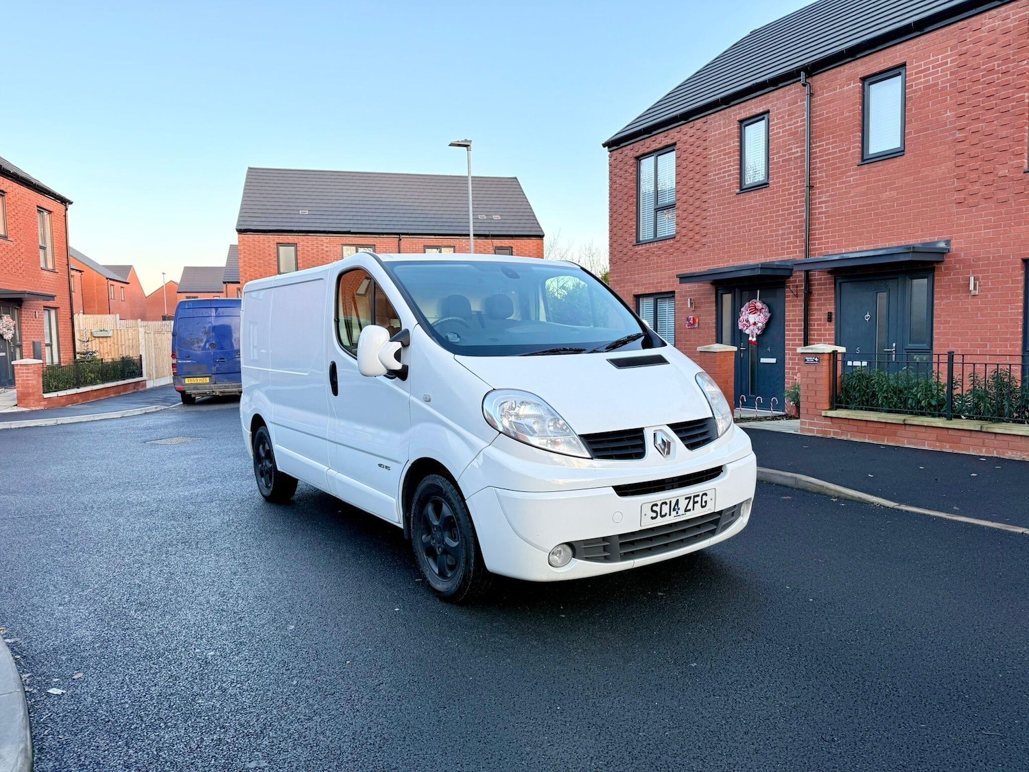 Used Renault Trafic 2014 for sale - 77021012: Photo 2