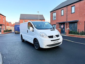 Used Renault Trafic 2014 for sale - 77021012: Photo