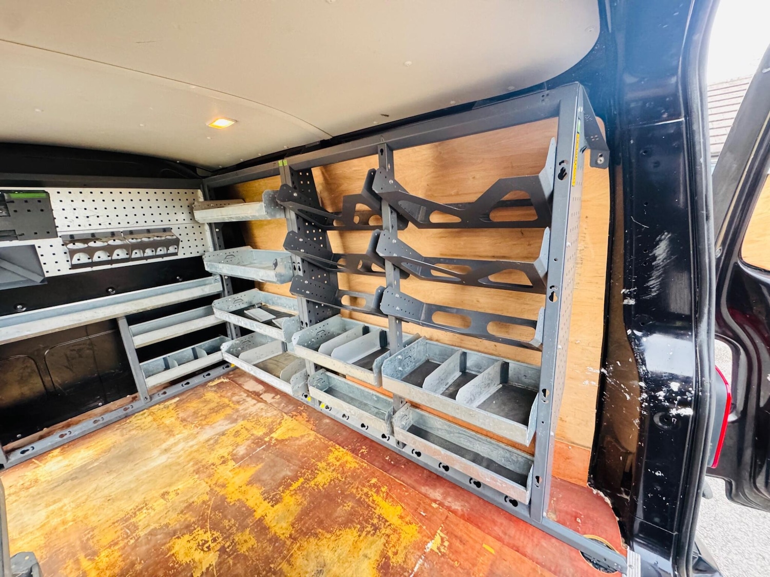 Used Volkswagen Transporter 2017 for sale - 77705498: Photo 13