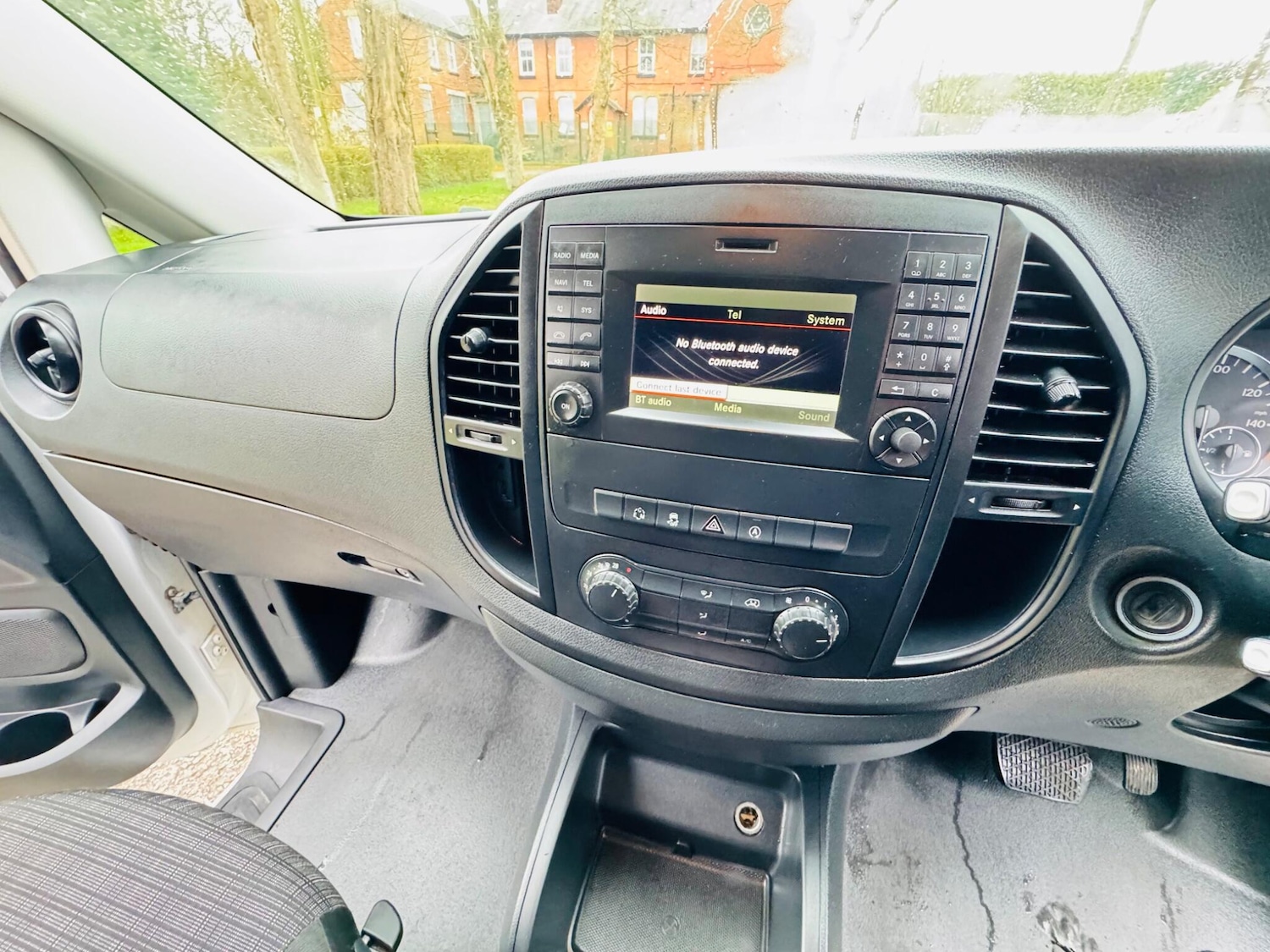 Used Mercedes-Benz Vito 2016 for sale - 77970585: Photo 14