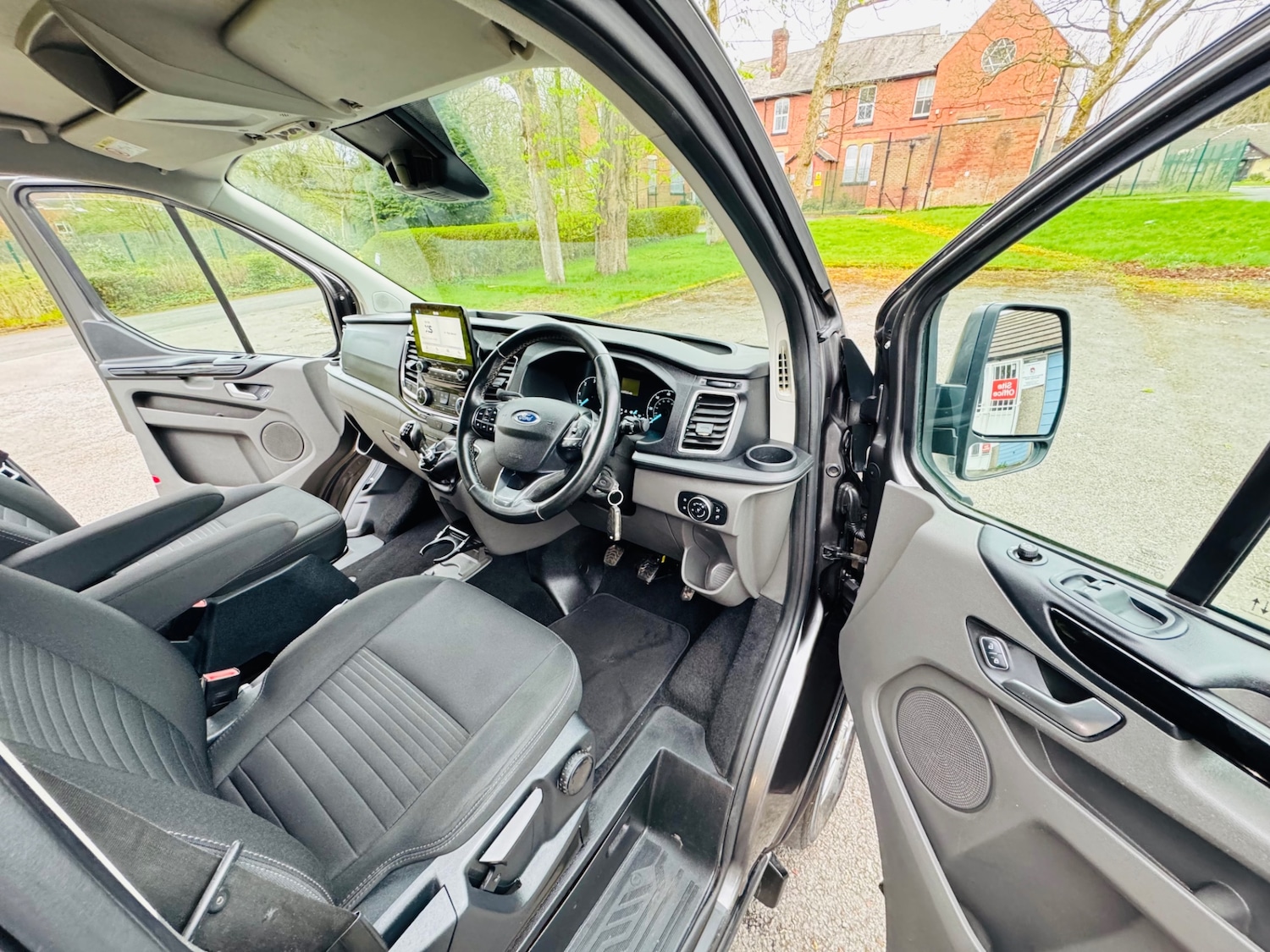 Used Ford Transit Custom 2021 for sale - 78135215: Photo 11