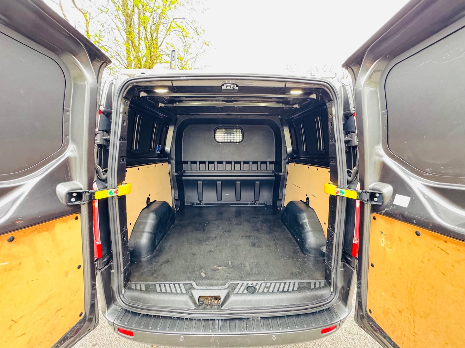 Used Ford Transit Custom 2021 for sale - 78135215: Photo 9