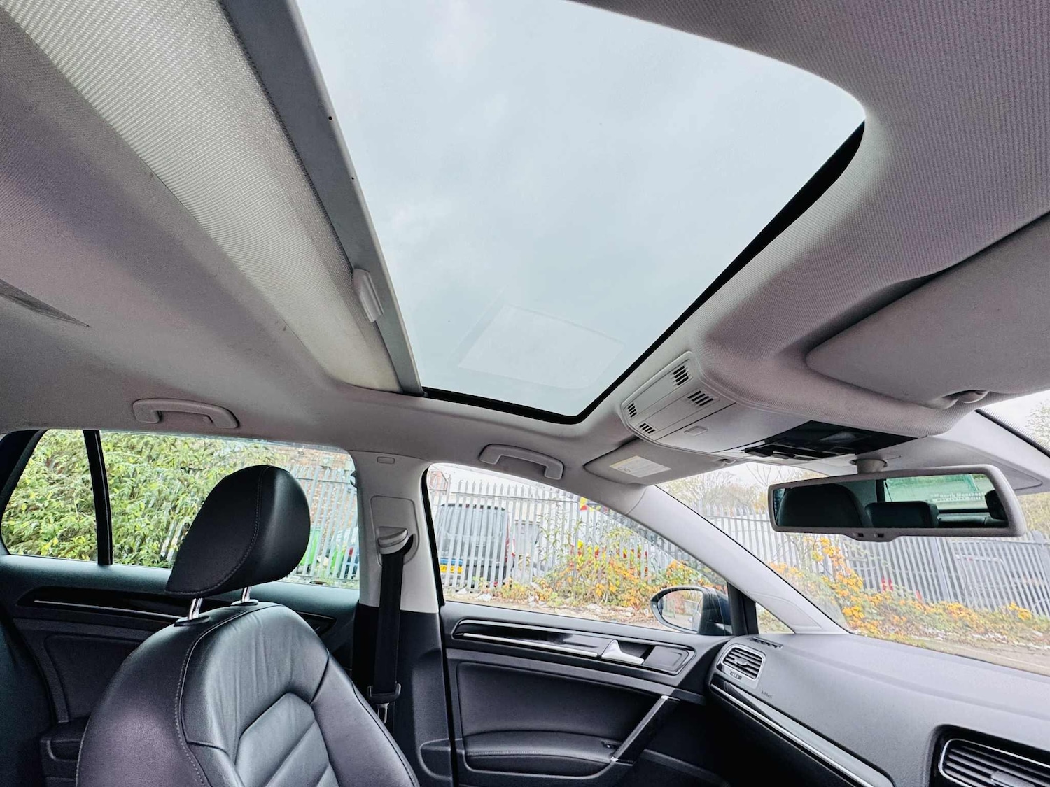 Used Volkswagen Golf 2013 for sale - 76527678: Photo 19