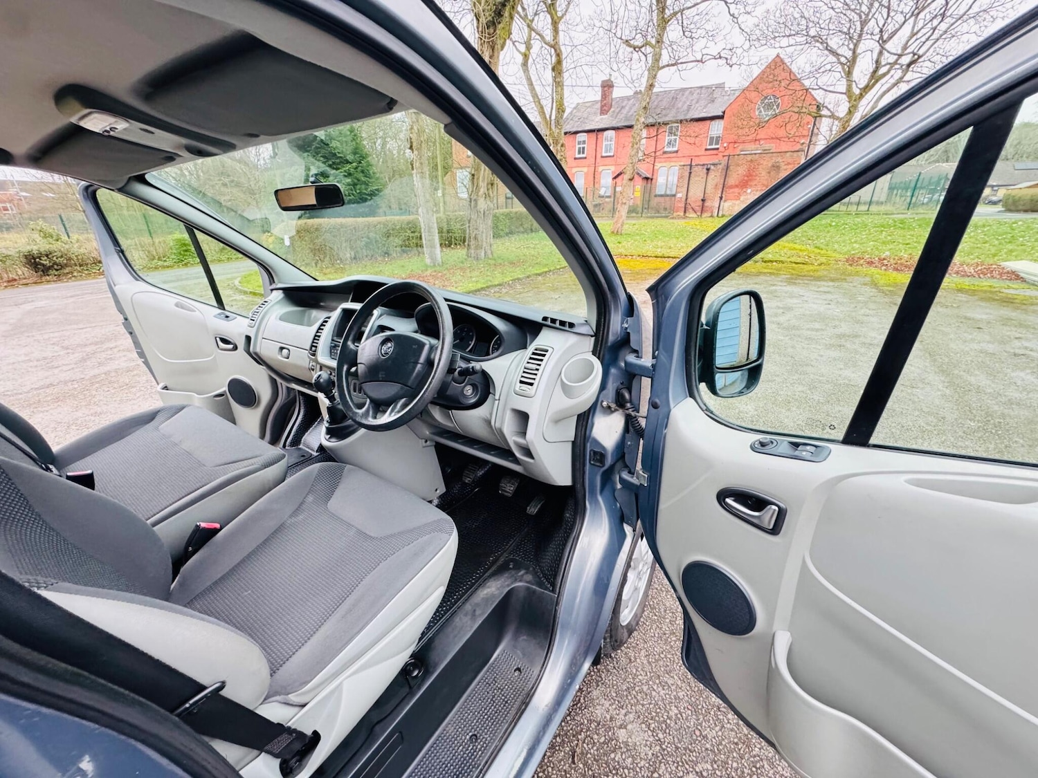 Used Vauxhall Vivaro 2012 for sale - 77573744: Photo 12