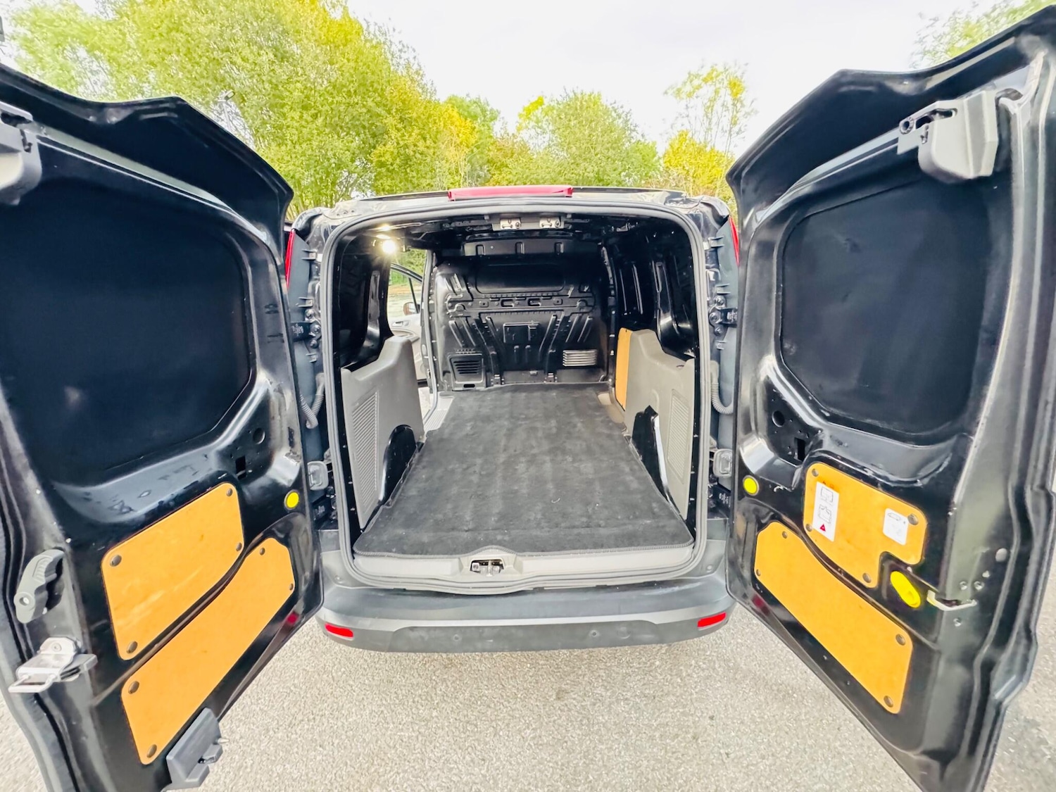 Used Ford Transit Connect 2021 for sale - 77331806: Photo 11