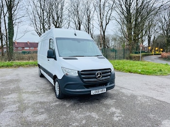 Used Mercedes-Benz Sprinter 2018 for sale - 77794055: Photo