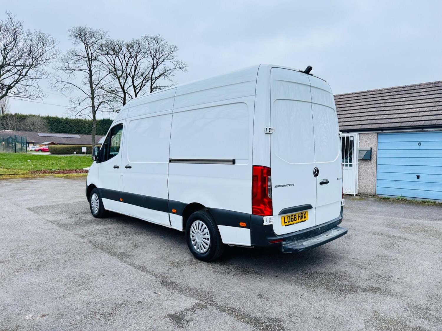 Used Mercedes-Benz Sprinter 2018 for sale - 77794055: Photo 2
