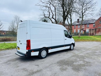 Used Mercedes-Benz Sprinter 2018 for sale - 77794055: Photo