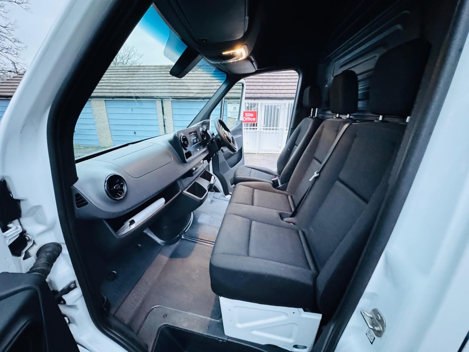 Used Mercedes-Benz Sprinter 2018 for sale - 77794055: Photo 9