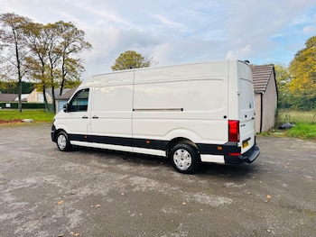 Used Volkswagen Crafter 2022 for sale - 76801602: Photo