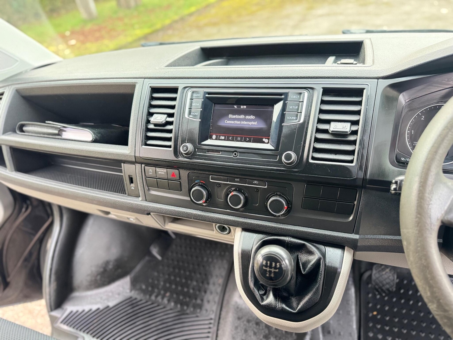 Used Volkswagen Transporter 2017 for sale - 77564645: Photo 19