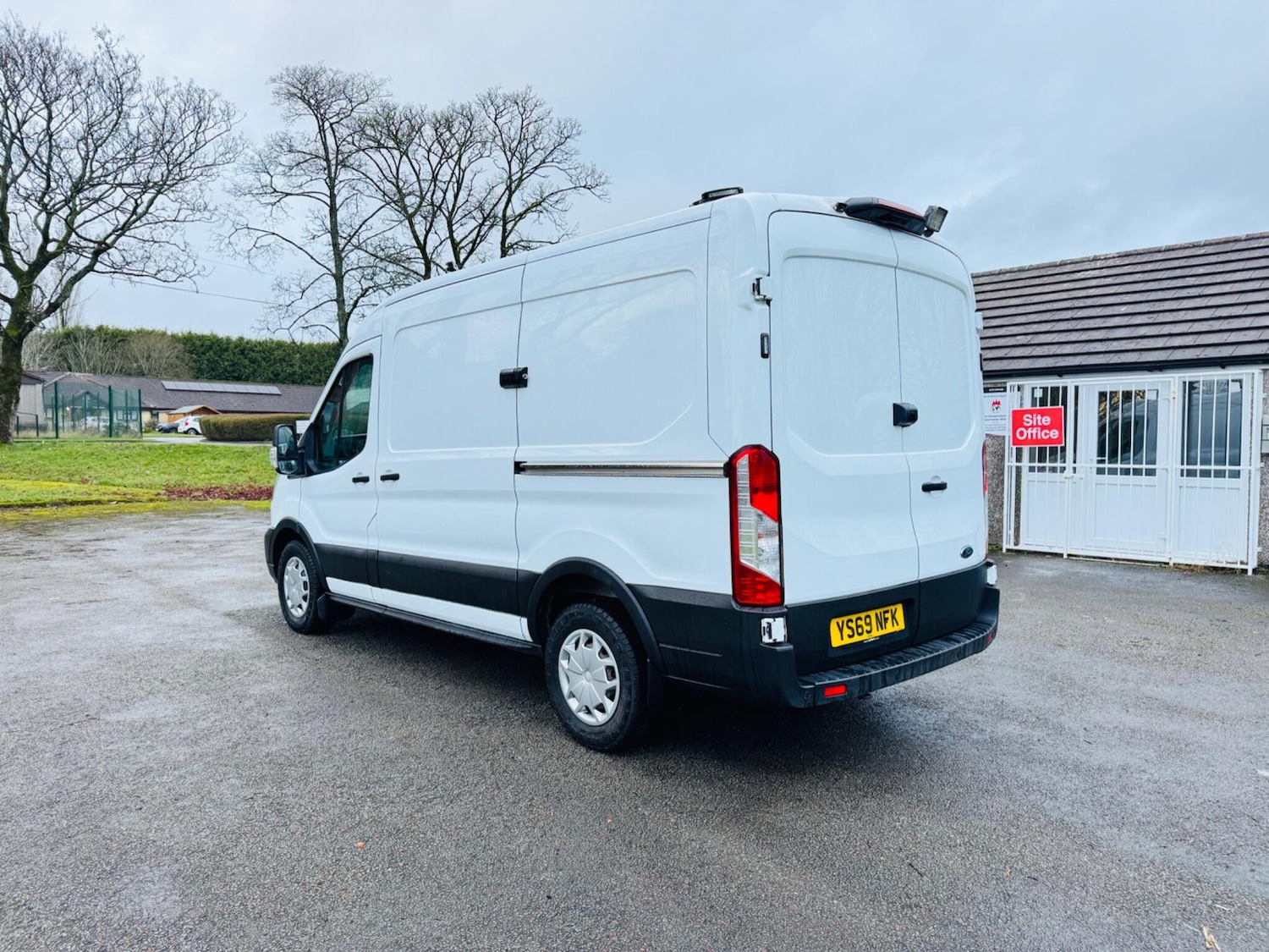 Used Ford Transit for sale - 77175686: Photo 3