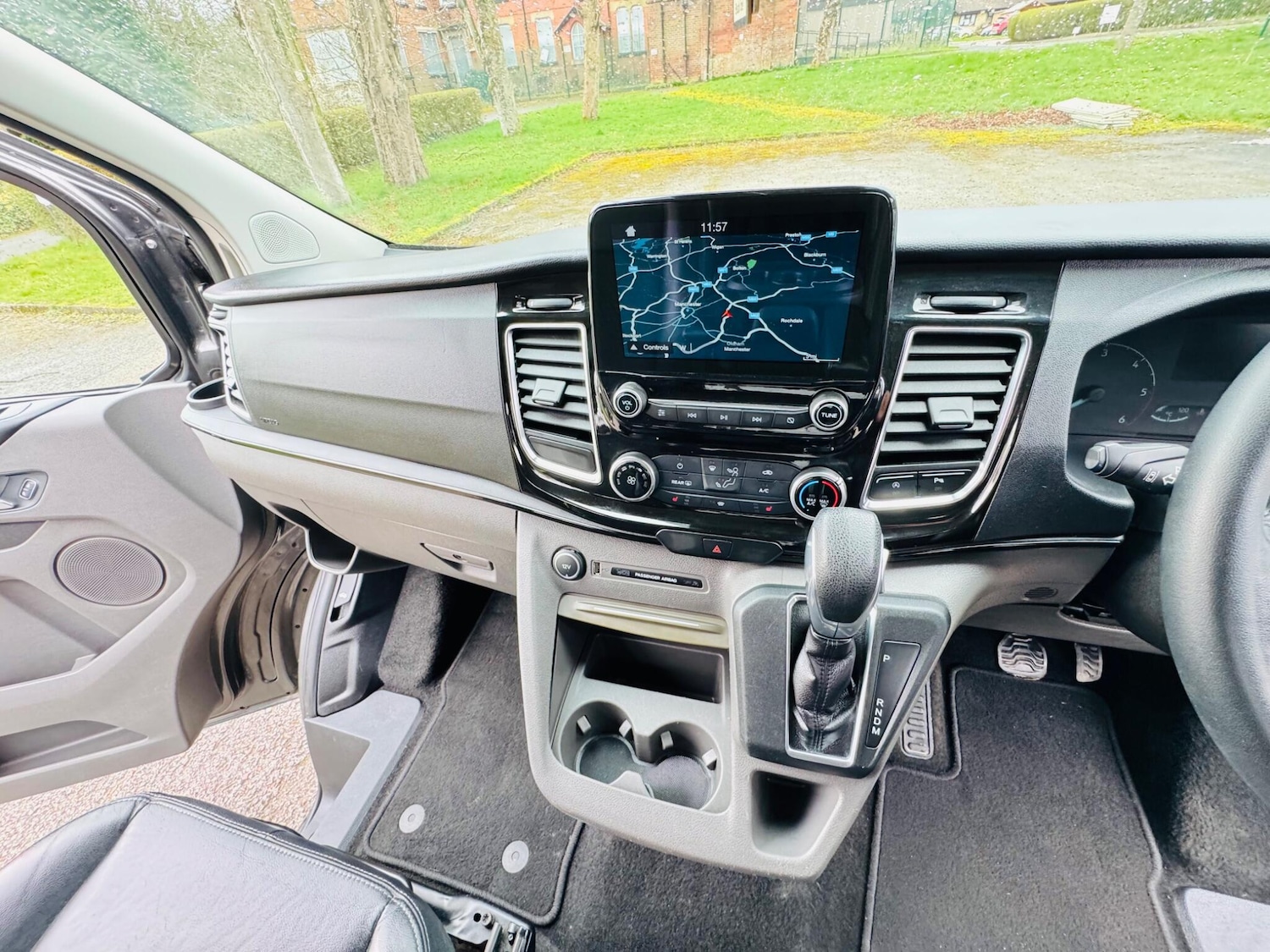 Used Ford Tourneo Custom 2020 for sale - 77898318: Photo 20