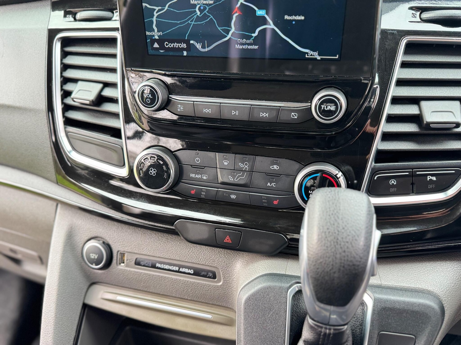 Used Ford Tourneo Custom 2020 for sale - 77898318: Photo 28