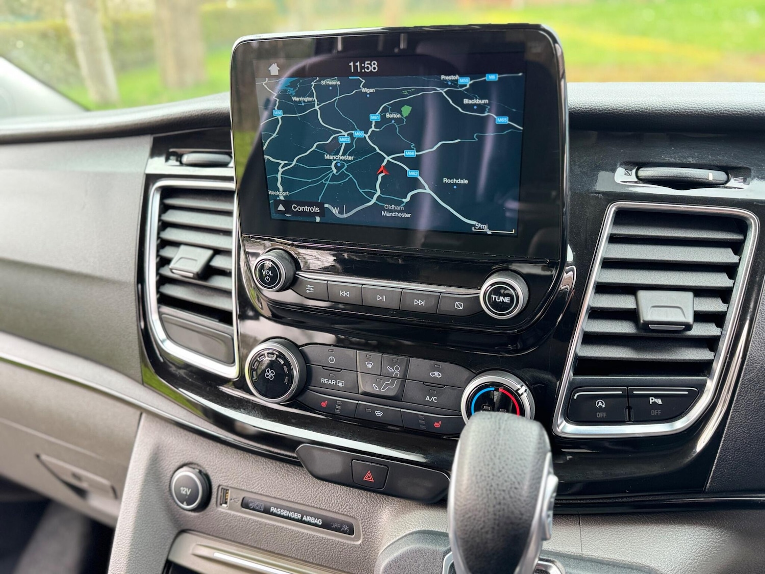 Used Ford Tourneo Custom 2020 for sale - 77898318: Photo 29