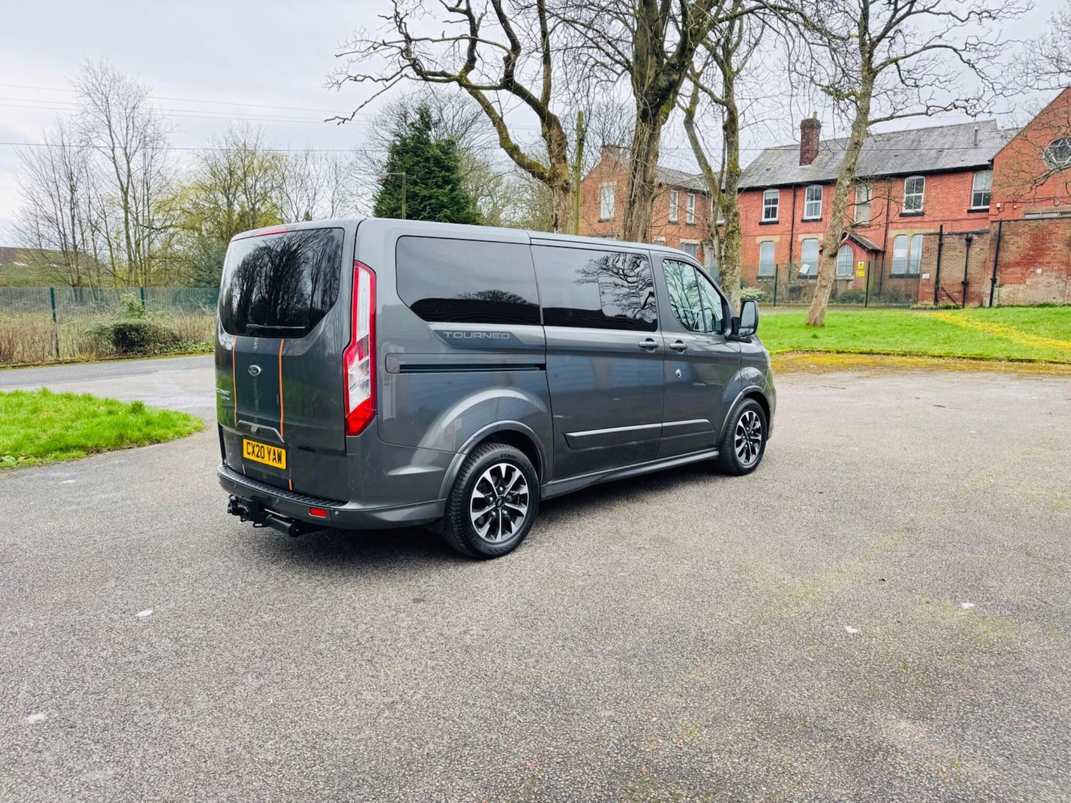 Used Ford Tourneo Custom 2020 for sale - 77898318: Photo 3