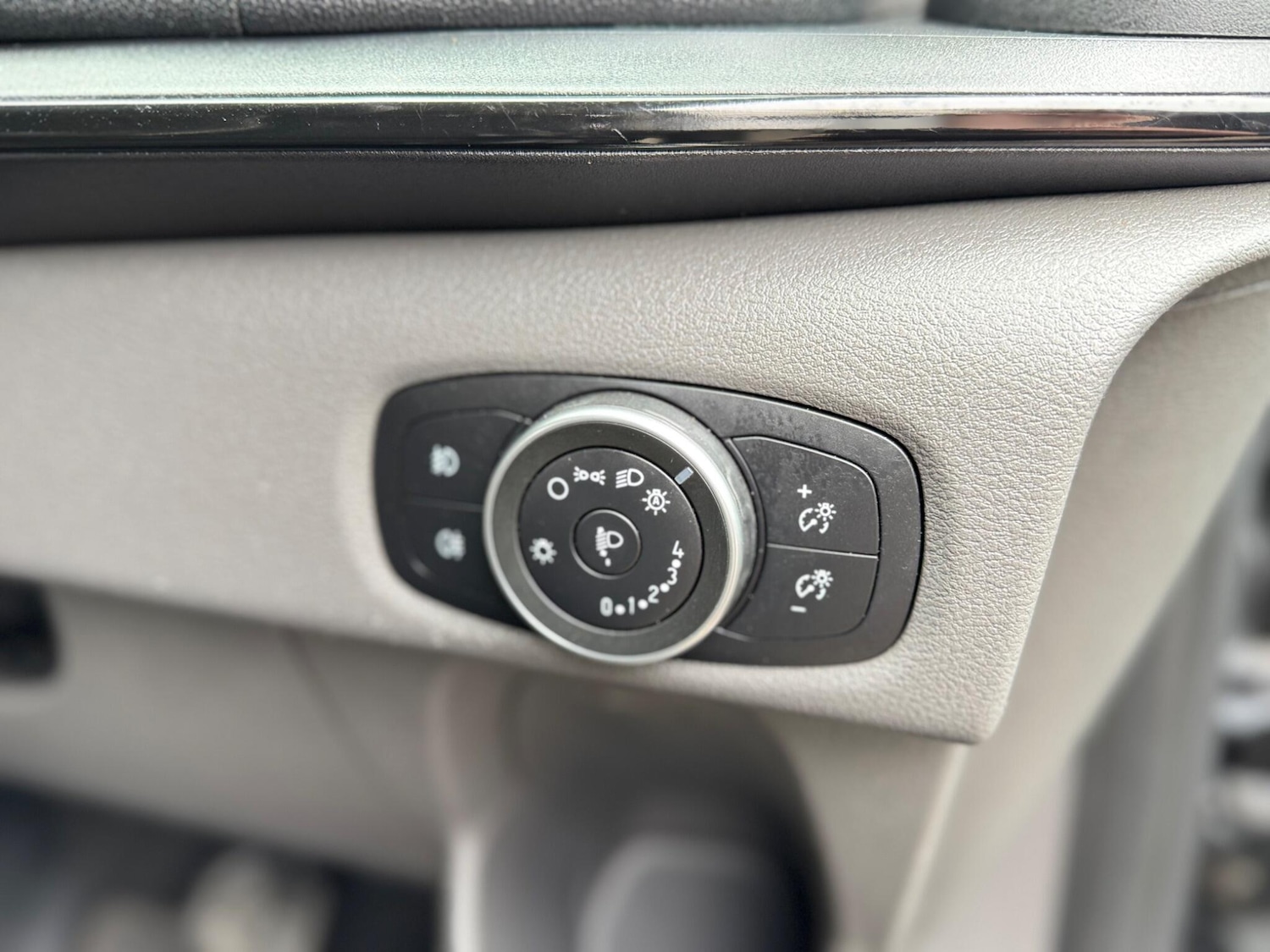 Used Ford Tourneo Custom 2020 for sale - 77898318: Photo 31